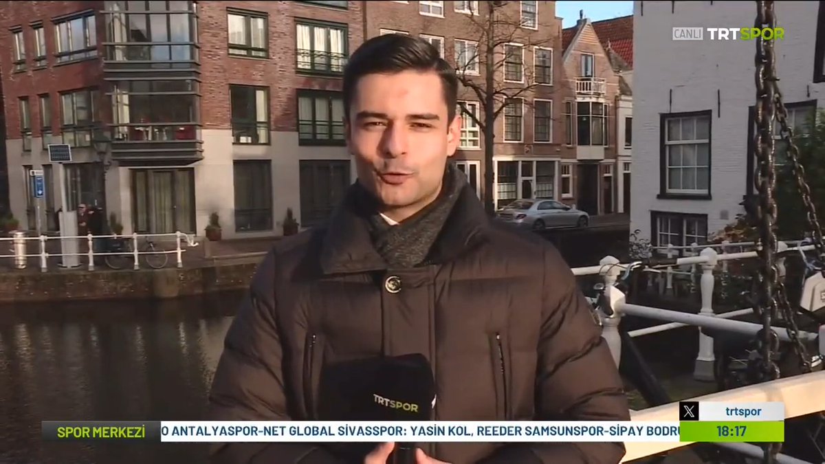 📽️ TRT Spor ekibinden Tibet Töre AZ Alkmaar × Galatasaray maçı öncesi taraftarların nabzını tuttu! 📍 Hollanda - Alkmaar
