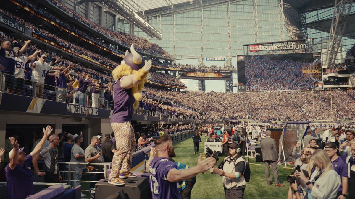 🦃 THANKSGIVING GIVEAWAY 🦃 We’re thankful for Vikings fans who bring game day to life! To show our thanks, we're giving away four (4) tickets to an Ultimate Touchdown Tour in December! Repost and follow us for your chance to win! Sweepstakes ends 11/29 at 11:59 pm CT.