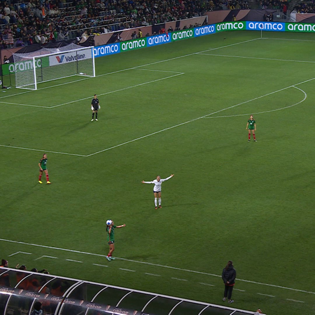 📍Mayra Pelayo 🏟️ Mexico v USA 🎥 CONCACAF Gold Cup