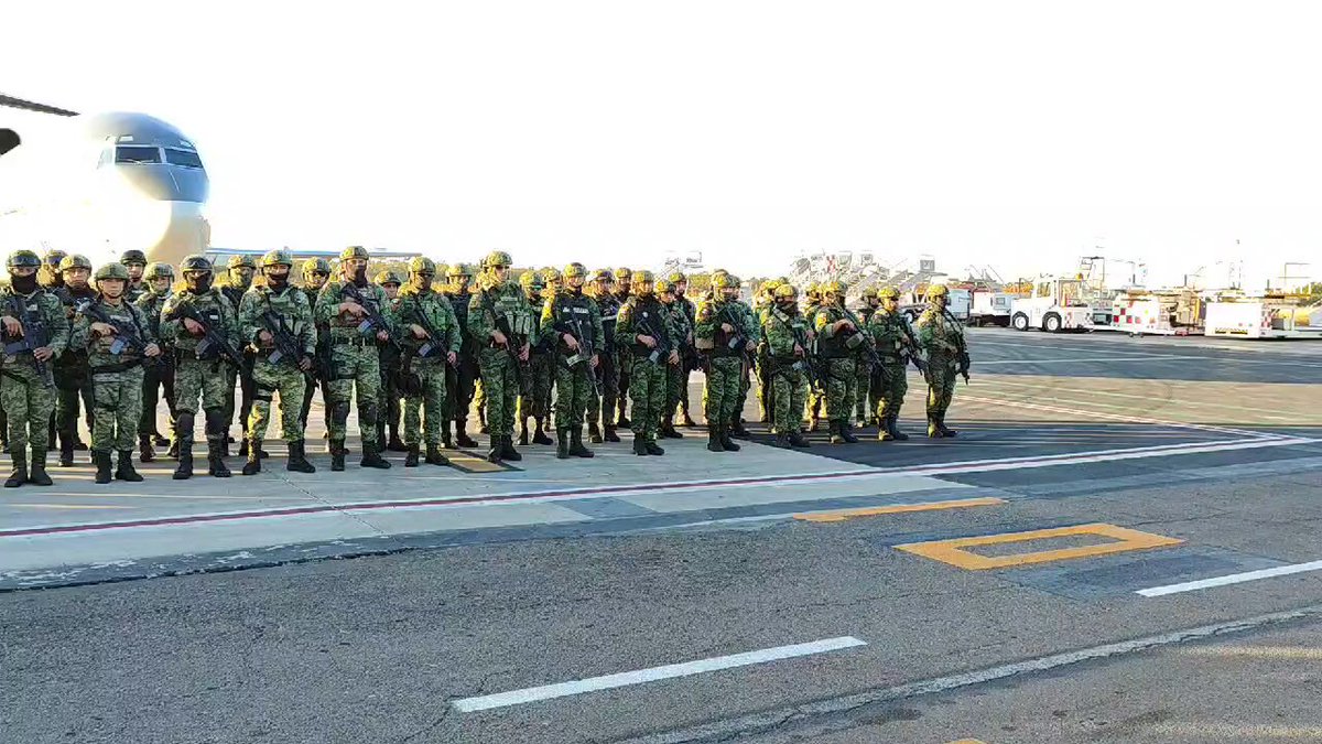 Arriban a #Culiacán 100 elementos más de las Fuerzas Especiales y la gente se pregunta ¿para qué?