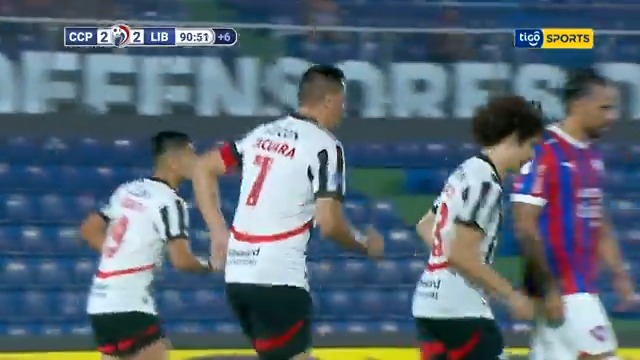 +1 ⚽️ para a lenda de Óscar Tacuara Cardozo 🇵🇾 41 anos!