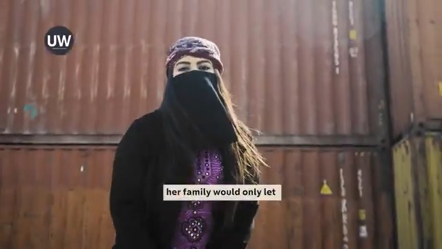 Eva B is the first female niqab-wearing rapper from Pakistan. Her veil, the niqab, has become her stage identity and people call her ‘Pakistan’s hip hop poster girl’. But originally, she wore it so her family would allow her to continue rapping.