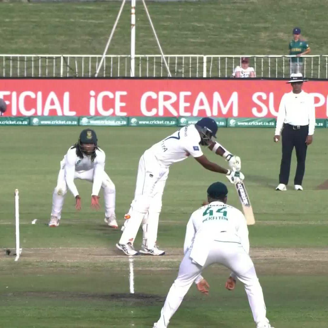 "TONY DE ZORZI STOP THAT!" 🗣️🔥 #SAvSL | #SummerOfCricket