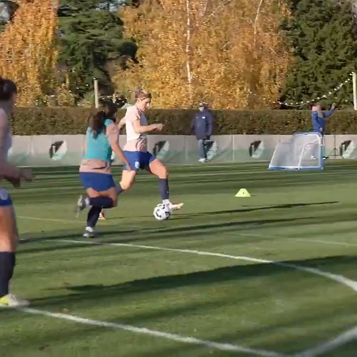 💫 Georgia's footwork 👀 Meado's dummy 🎯 Millie's composed finish