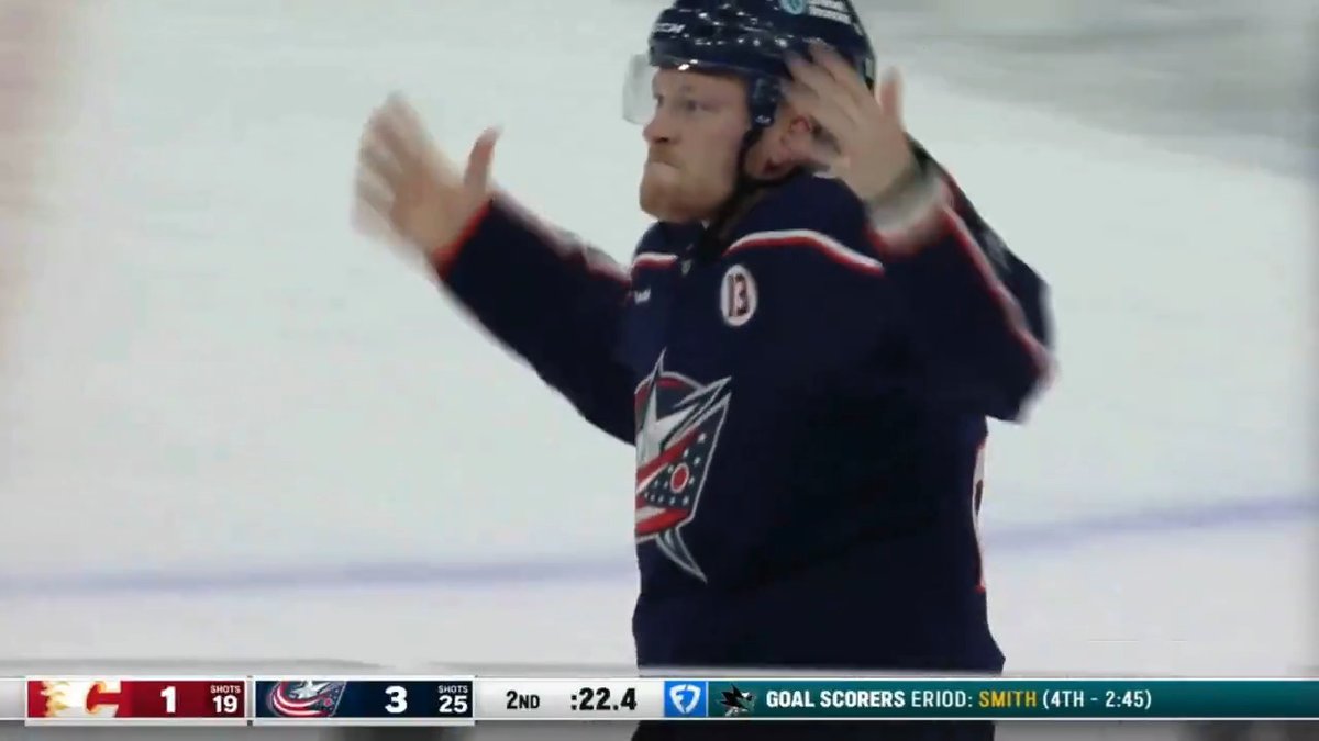 Mathieu Olivier DESTROYS Ryan Lomberg in a fight and fires up the crowd 😳🔥