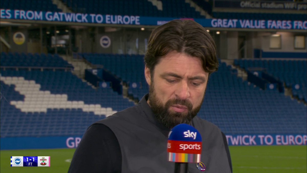 "They watch it, and they make a mistake" 🗣 Russell Martin on the VAR decision that ruled out Southampton's second goal 👇