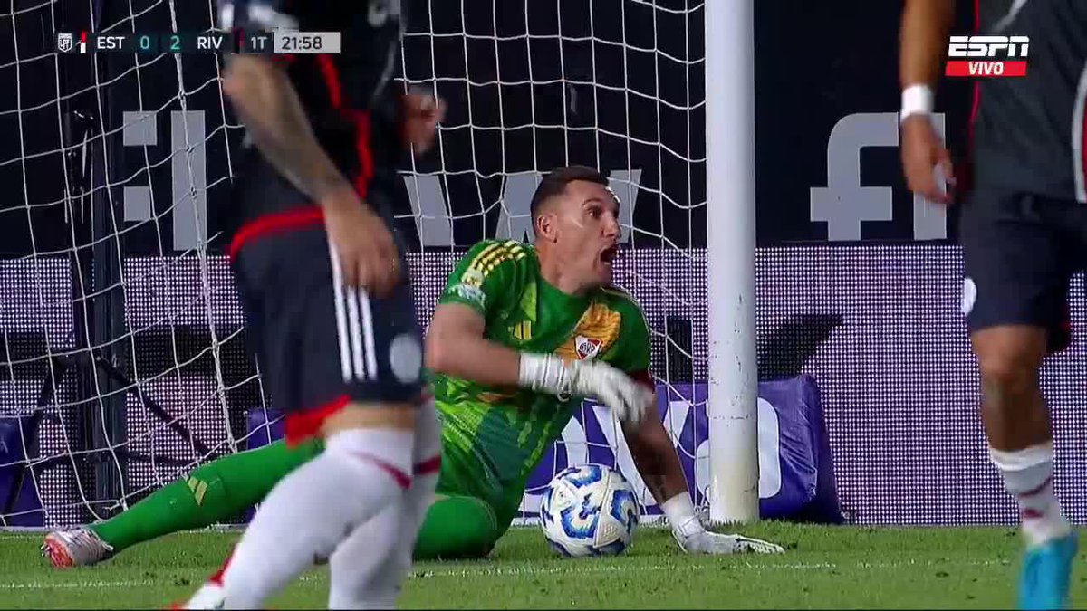 🇦🇷 El señor partido de Franco Armani ante Estudiantes. 🧤 Que arquero del carajo que tiene River Plate.
