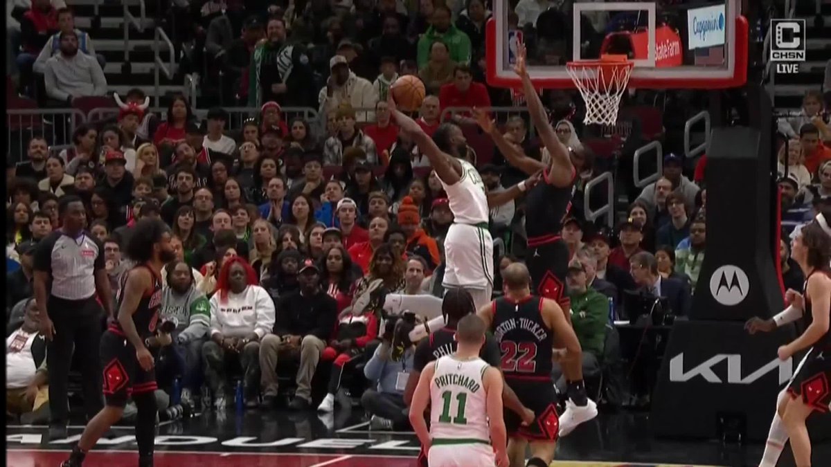 JAYLEN BROWN THREW IT DOWN 😳