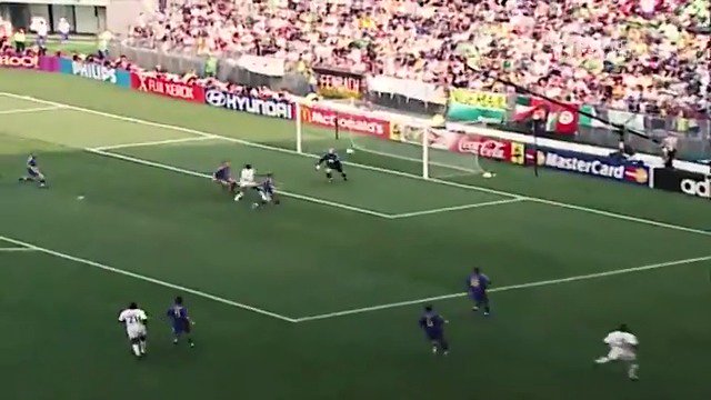 7. Julius Aghahowa “Aghahowa backflip celebration”
