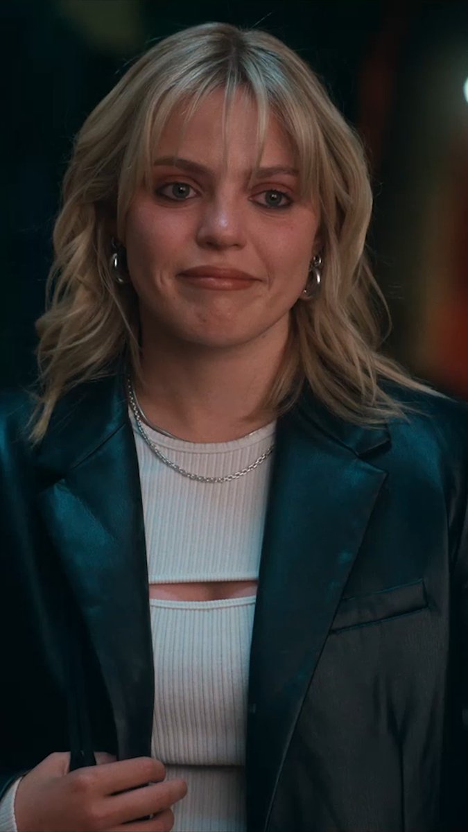 the way this is reneé speaking and not leighton makes me want to jump from the highest skyscraper we have on earth