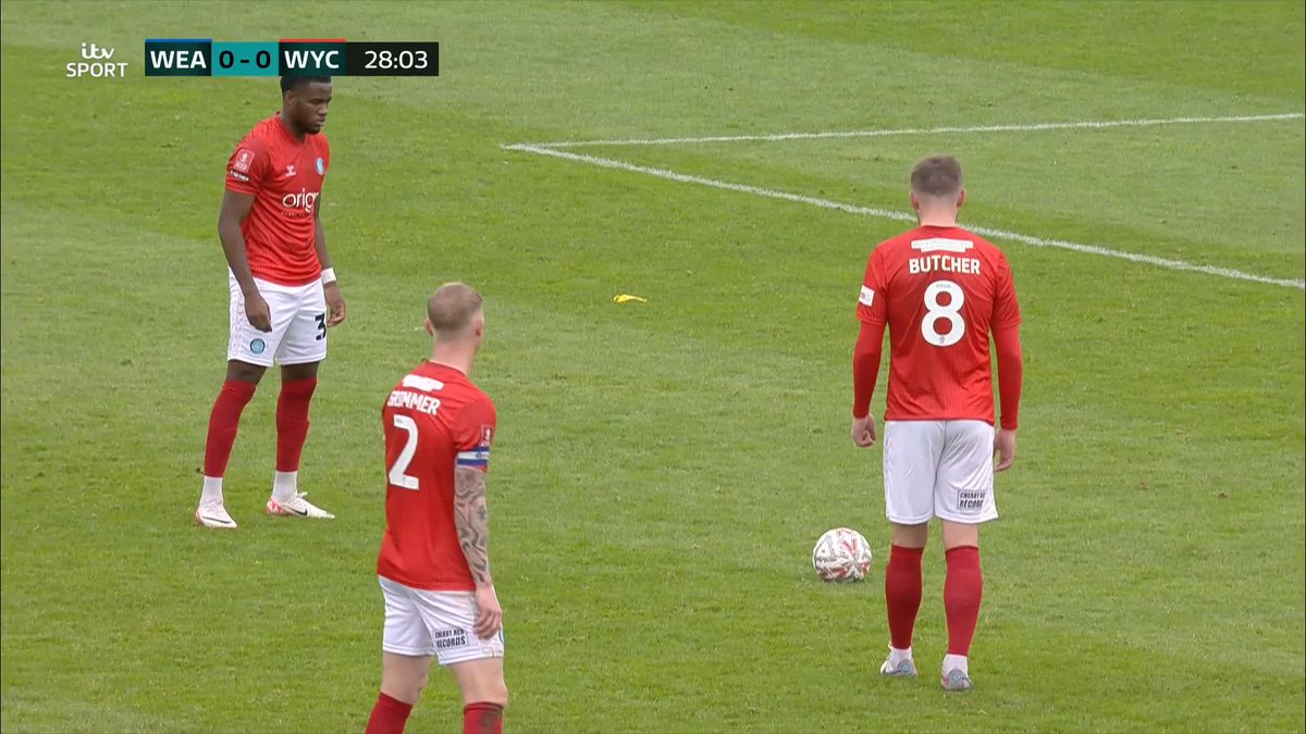 😍 It's an absolute SCREAMER from Bez Lubala! A wicked free-kick from the Wycombe Wanderers winger gives the visitors the lead 😤 On repeat! Emirates FA Cup