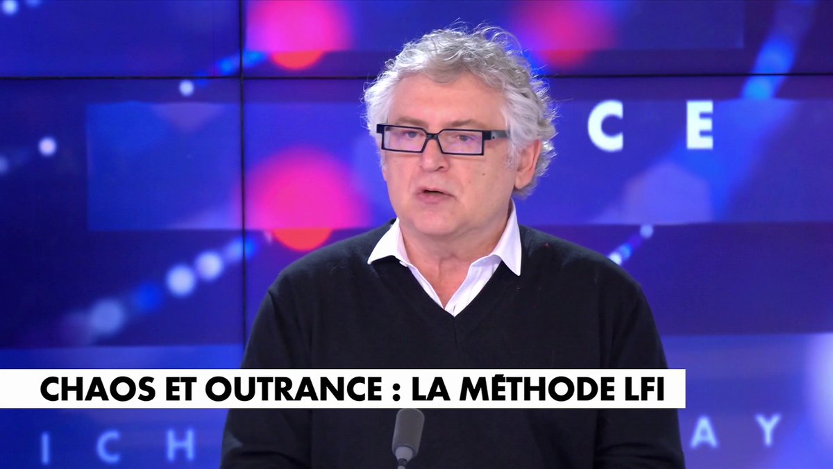 Michel Onfray revient sur le souhait de LFI d'abroger le délit d'apologie du terrorisme : «C'est drôle comme les gens ont besoin de tonnes de preuves pour finir par comprendre qu'il y a un danger pour la démocratie : La France insoumise», dans #FaceaMichelOnfray