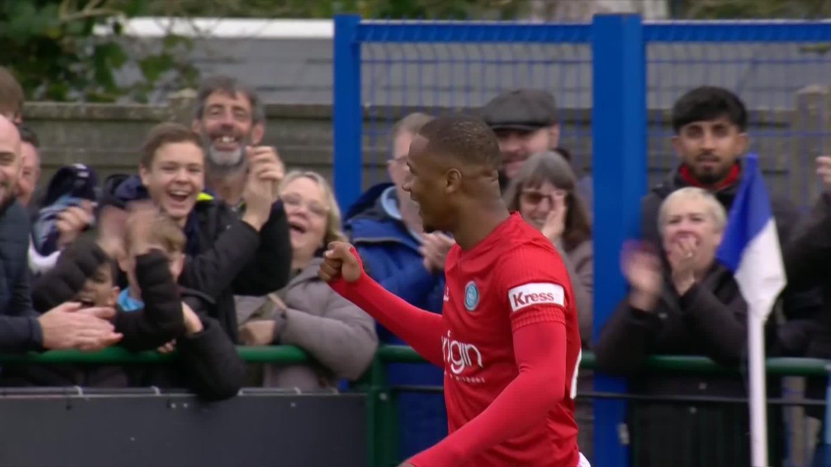 King Kone has been crowned 👑 At the start of this year, Richard Kone was playing in the Essex Senior League... He's just scored in the second round of the #EmiratesFACup for Wycombe Wanderers 🤯