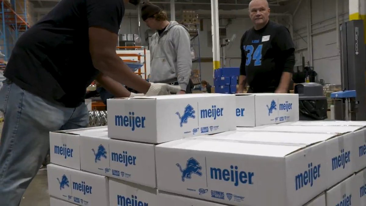 Check out a recap of our food packing and distribution events that ensured families around metro Detroit had hot meals for Thanksgiving. Special thanks to Meijer!