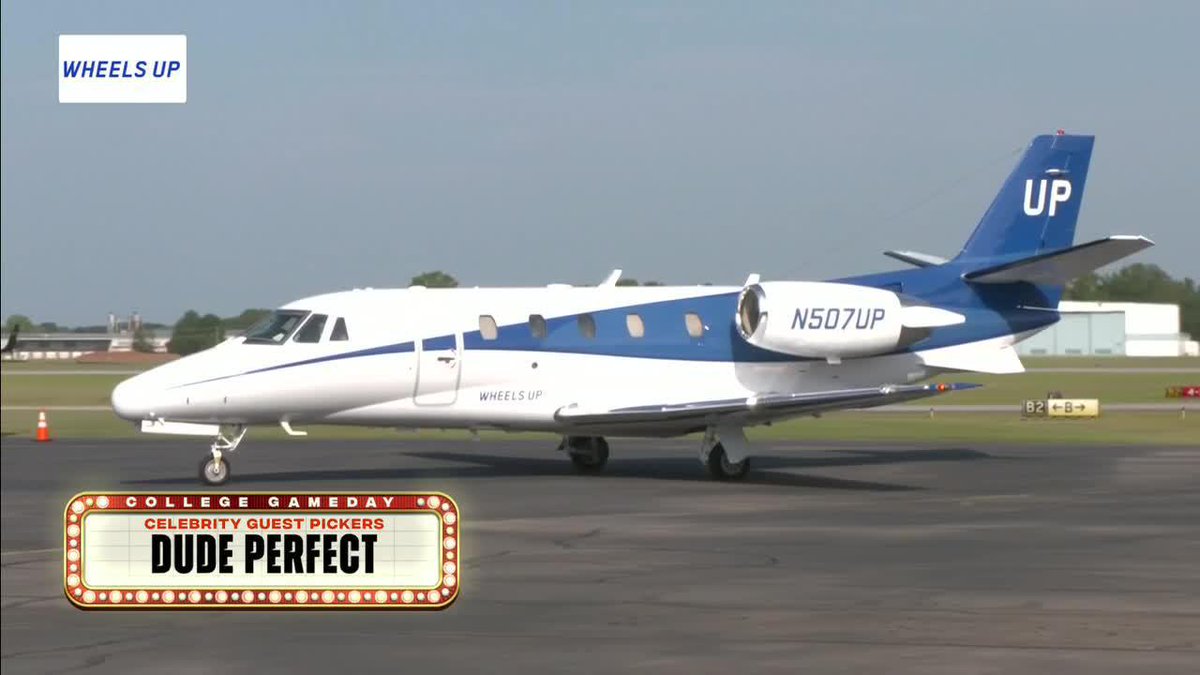 Can't wait to have Dude Perfect as today's guest pickers 👏 Shoutout to Wheels Up for helping them get to the set.