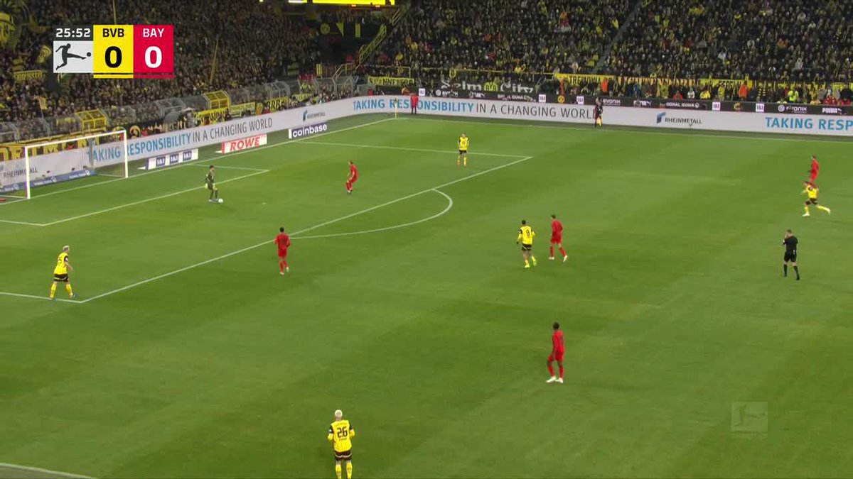 JAMIE GITTENS WITH A RIDICULOUS SOLO RUN AND FINISH TO PUT DORTMUND AHEAD IN DER KLASSIKER 😱