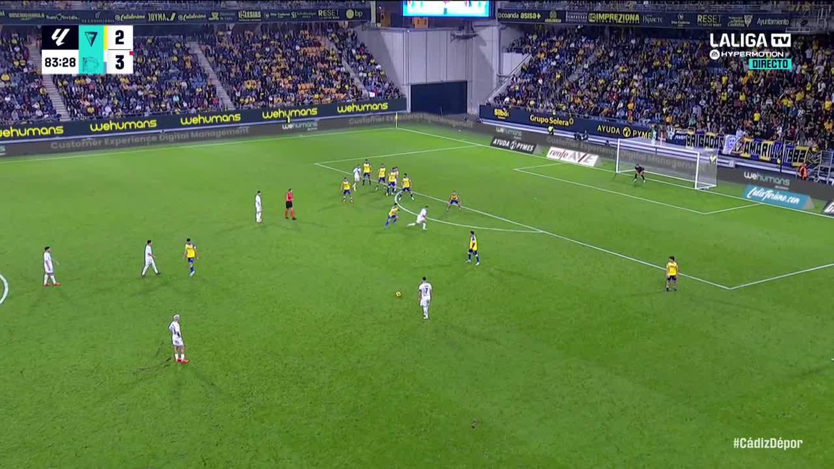 Y digo Deportivo, vamos a ganar este partido ๐ถ La BARBARIDAD de Lucas Pรฉrez para seguir siendo santo y seรฑa del RC Deportivo ๐ #LALIGAHYPERMOTION