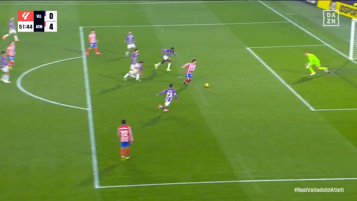 📌Si este gol lo marca el balón de playa mañana abre telediarios, pero como lo ha marcado Griezmann y no lo van a poner ya os lo pongo yo‼️