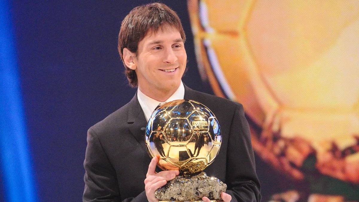 15 yıl önce bugün: Lionel Messi, ilk Ballon d'Or ödülünü kazandı. O gün bu ödülü 7 kez daha kazanacağını düşünmüş müdür, bilinmez...