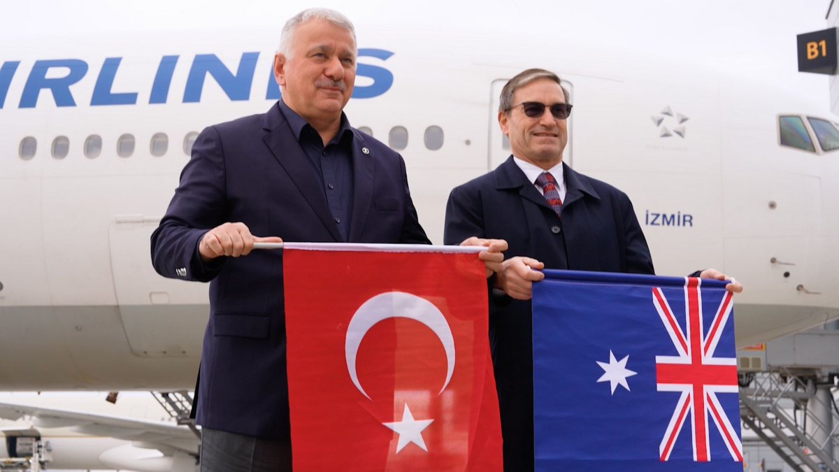 İstanbul’dan Avustralya’nın kalbine uzanan yolculuğumuz başladı! ✈️ Kuala Lumpur aktarmalı haftada dört uçuşumuzla insanları, hikayeleri ve kültürleri birbirine daha da yaklaştırıyor, Sidney’e merhaba diyoruz. #TürkHavaYolları