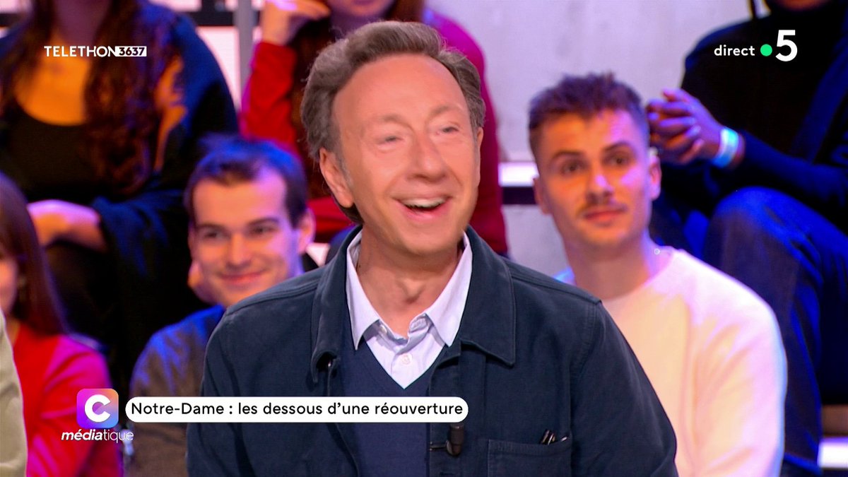 “Il chantera Imagine à l’intérieur de la cathédrale”. Paul McCartney et Pharrell Williams seront au concert de Notre-Dame ! 🤩 Stéphane Bern, maître de cérémonie du concert, dévoile en exclusivité la programmation du concert événement ! #CMediatique sur #France5.