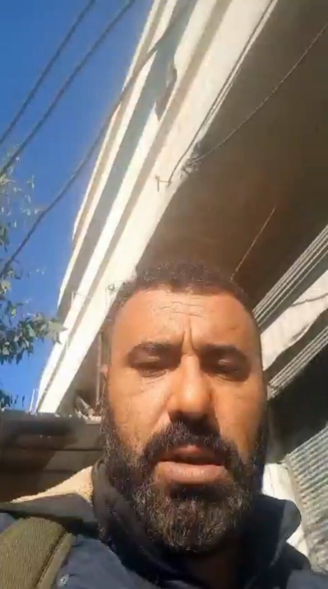 ⚫️ Dün PKK/YPG yandaşlarının sosyal medyada editler paylaştığı teröristler, bu gün rezil bir vaziyette tek tek esir alınmaya devam ediyor. ▪️PKK her zamanki gibi bir kez daha rezil oldu.