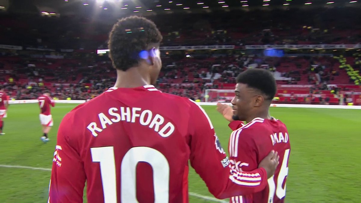 🗣️ "This maybe glosses over a very average performance from Man Utd" Zirkzee and Rashford both score twice as Manchester United beat Everton 4-0 at Old Trafford 🔴