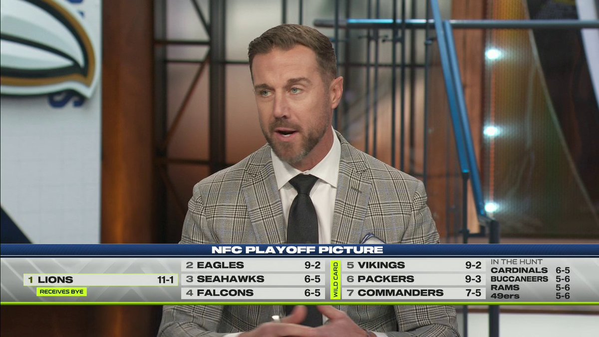 "This was one of the worst defenses in football last year ... They are No. 1 right now." Alex Smith credits Vic Fangio, along with Saquon Barkley, for turning the Eagles into Super Bowl contenders 🏆