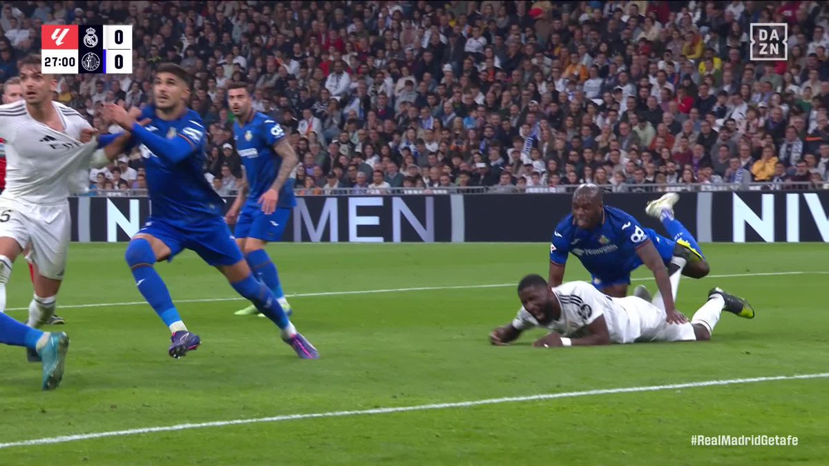 La acción de Nyom con Rüdiger por la que Hernández Hernández señaló penalti a favor del Real Madrid #LALIGAenDAZN ⚽️