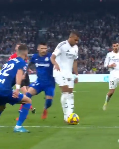 Mbappé 🇫🇷 ✖️ 🇲🇦 Brahim Diaz. 😋