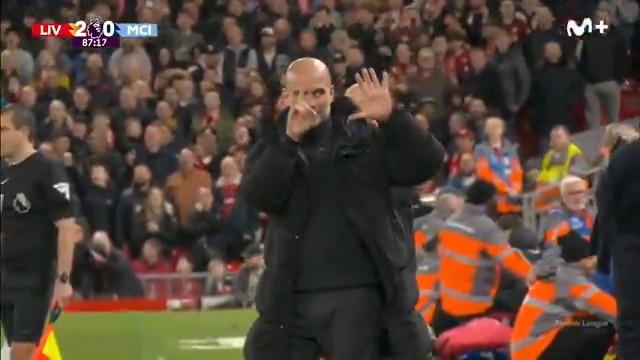 👀 El gesto de Pep Guardiola a la afición del Liverpool. #LaCasadelFútbol