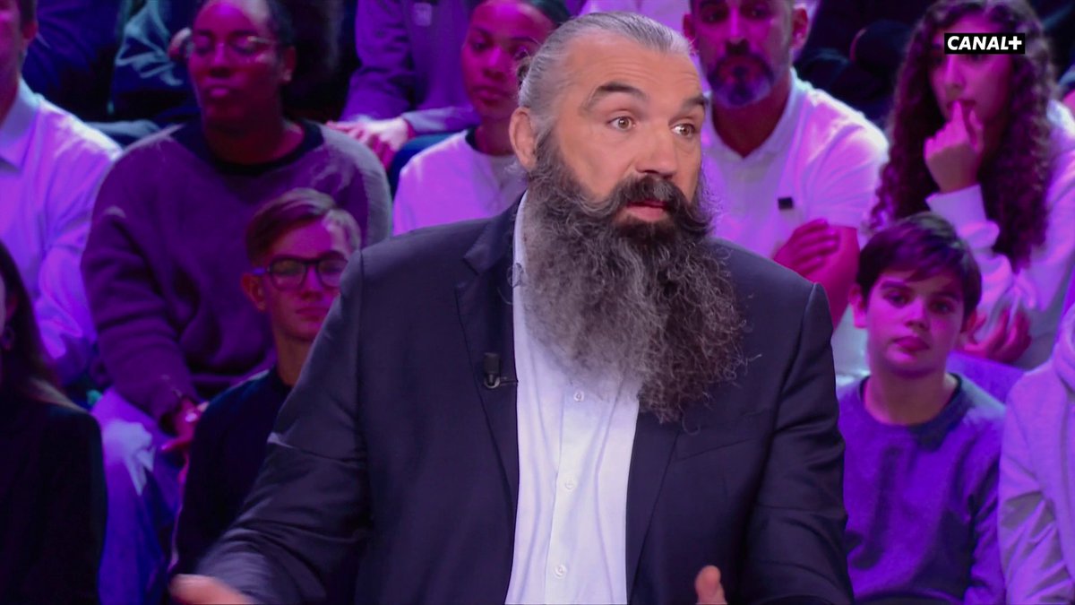 🎙️"C'est courageux, il faut le féliciter !" Sébastien Chabal salue la prise de parole de Matthieu Jalibert au sujet de la santé mentale 🙌