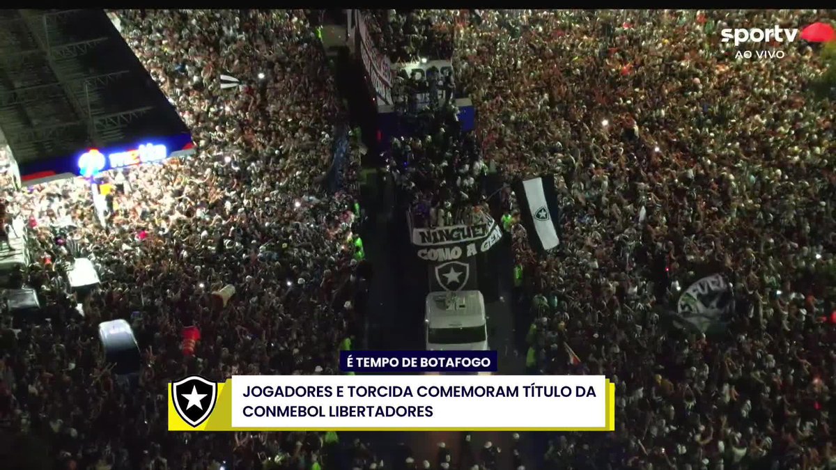 Imagens aéreas da festa do Botafogo pelas ruas do Rio de Janeiro. 🎥 sportv | ge