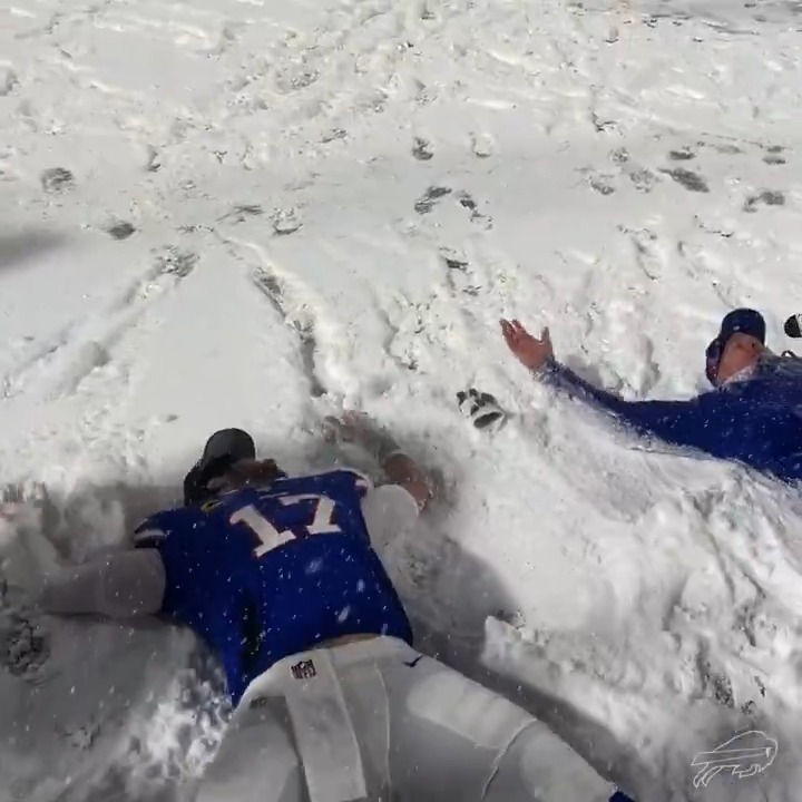 VICTORY SNOW ANGEL‼️ #GoBills | #BillsMafia
