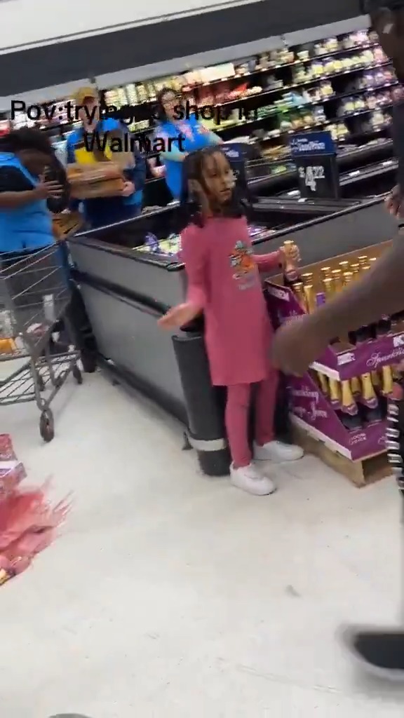 Unfortunately this little girl doesn't have a bright future ahead of her as she apparently doesn't have a single sane parental figure in her life. #walmart #decay #decline #PeopleOfWalmart #parenting
