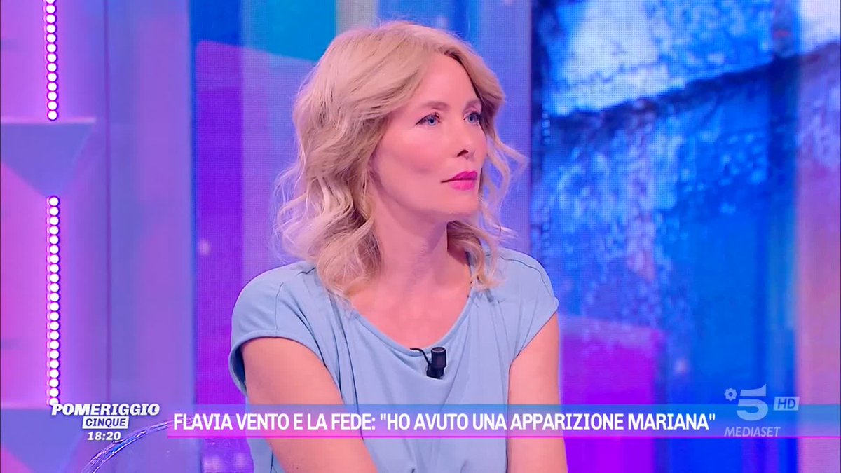 #FlaviaVento e la fede: "Ho avuto una apparizione mariana" #Pomeriggio5
