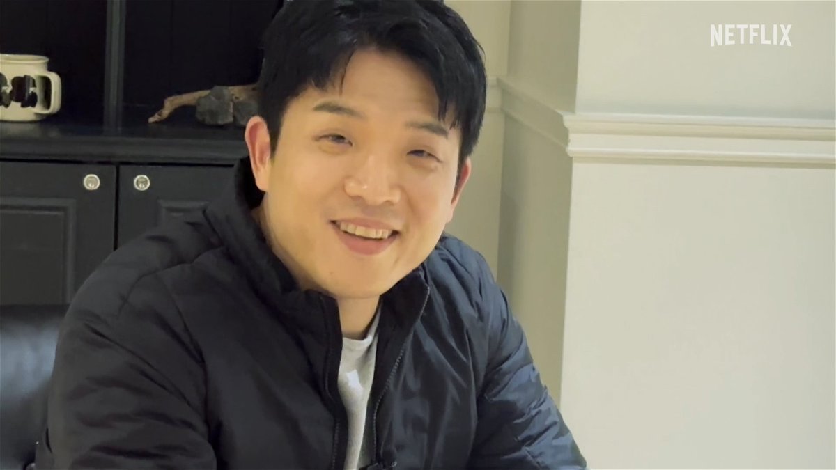 "나야, 시즌2 모집공고" 다시 시작되는 극한의 요리 계급 전쟁. 참가 자격은 단 하나, 오직 맛으로만 승부할 최고의 요리사를 찾습니다. 지금 링크를 통해 <흑백요리사: 요리 계급 전쟁> 시즌2 참가자 모집에 지원하세요. 👉