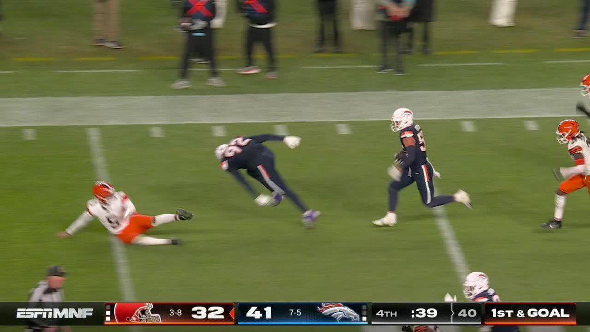 THE BRONCOS PICK OFF JAMEIS WINSTON FOR THE THIRD TIME TO SEAL THE GAME 😱