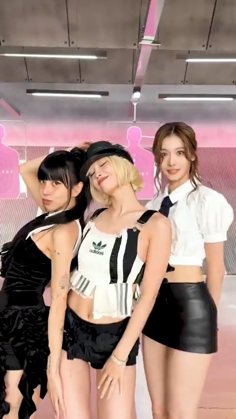 GUESS OUR STRATEGY #MOSACHAE [STRATEGY] Pre-Save / Pre-Order #TWICE #트와이스 #STRATEGY #MOMO #모모 #SANA #사나 #CHAEYOUNG #채영