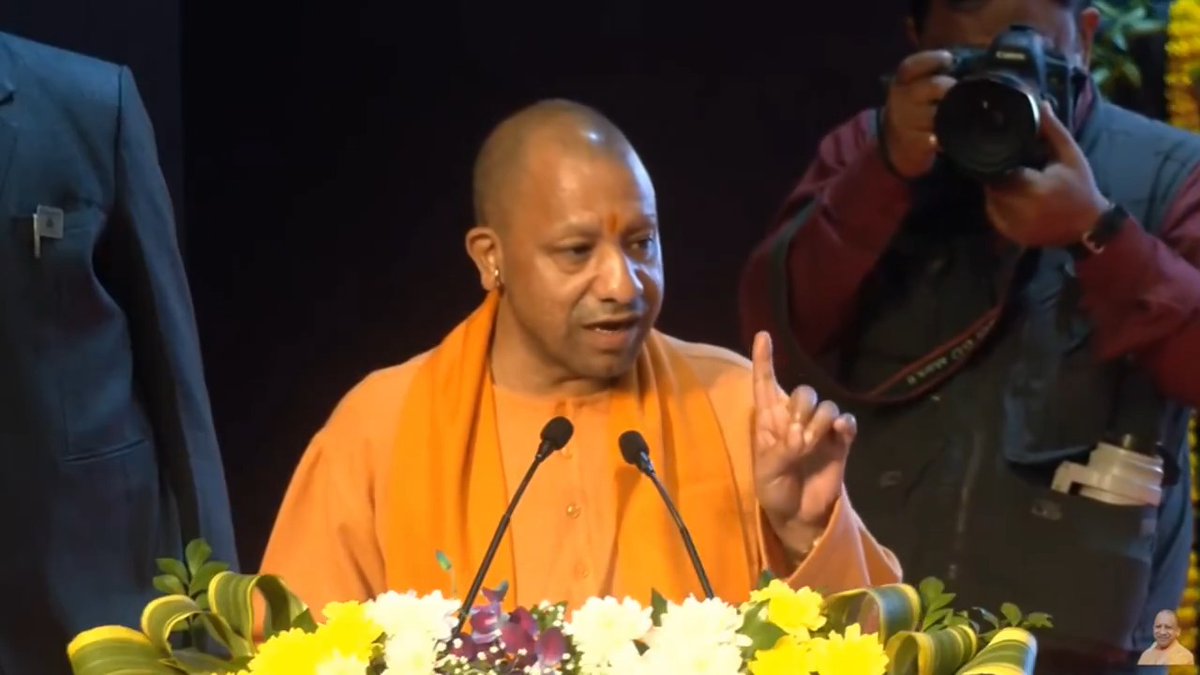 11 लाख दिव्यांगजन प्रदेश के अंदर ₹12,000 सालाना पेंशन की सुविधा का लाभ प्राप्त कर रहे हैं। हर वर्ष यह पैसा सीधे उनके अकाउंट में जाता है...