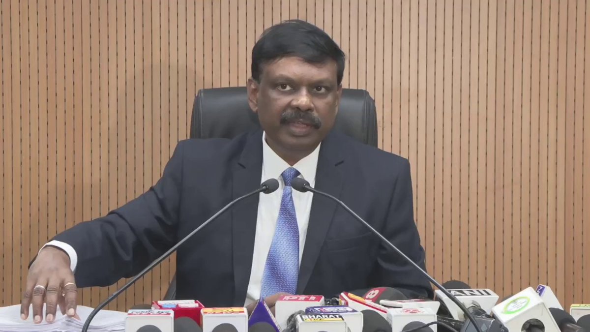 अनिश्चितकाल के लिए टल गया जमीन सर्वे! नीतीश कैबिनेट की बैठक में 33 एजेंडे पर लगी मुहर. #LandSurvey #Bihar #BiharNews