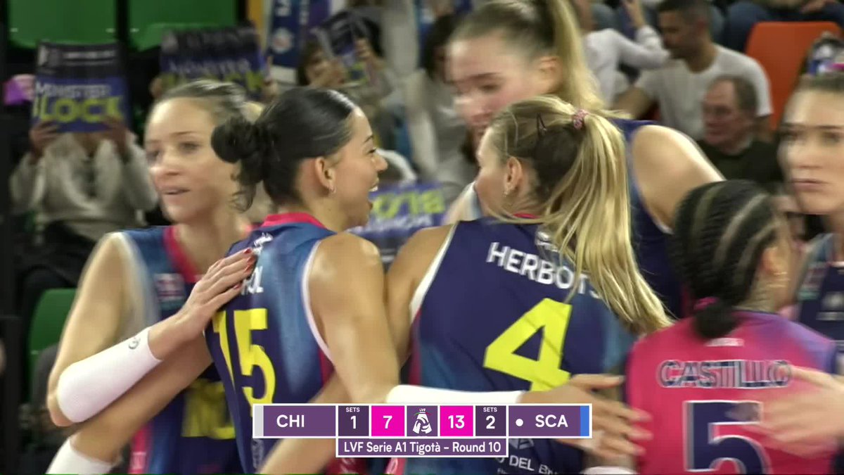 LVF 🇮🇹: CAROL 🇧🇷 🔥 The sensational Brazilian middle blocker tallied 6 blocks (out of a total of 11 points) in Savino Del Bene Volley Scandicci's 3-1 victory over Chieri this weekend in the Lega Volley Femminile. 📺 Watch the replay on VBTV: 🏐 #LVFSerieA1 #Volleyball #Pallavolo