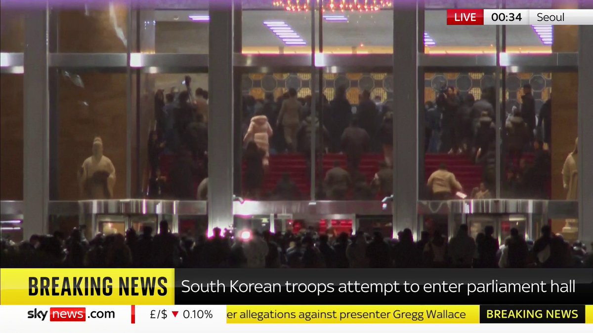 BREAKING: Television footage shows South Korean troops entering the main parliament hall. It comes after the South Korean president declared martial law across the country in a surprise television address 📺 Sky 501, Virgin 602, Freeview 233, YouTube