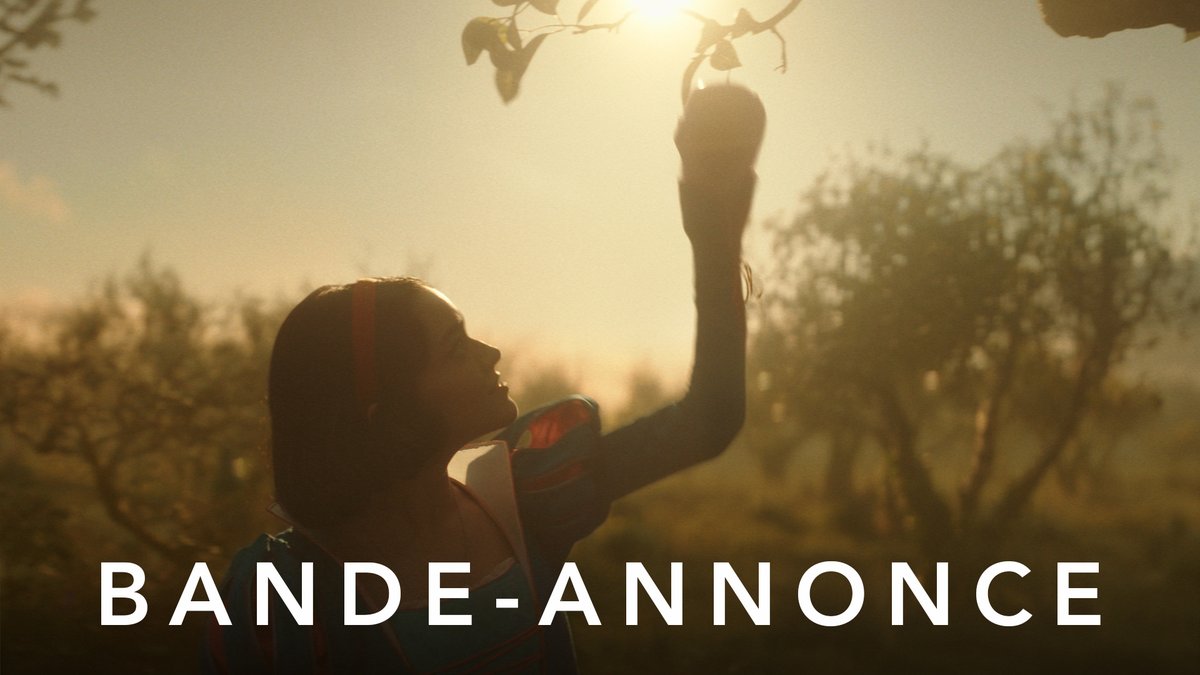 Miroir magique au mur, montre-nous comment tout a commencé. 🪞 #BlancheNeige, le 19 mars 2025 au cinéma.