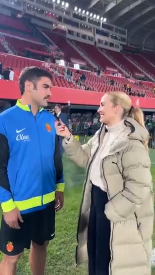 ❤ 'Pin, pon, con... ¡el héroe del RCD Mallorca!' 🎙 ¡Isabel Forner charla con Abdón Prats en la previa del #MallorcaBarça! #LALIGAEASPORTS | #insideLALIGA