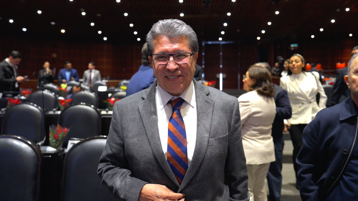 Hoy, en la H. Cámara de Diputados, discutiremos una reforma fundamental en materia de salud, para proteger a las y los menores del consumo de vapeadores y cigarrillos electrónicos, además de combatir los estragos del fentanilo.