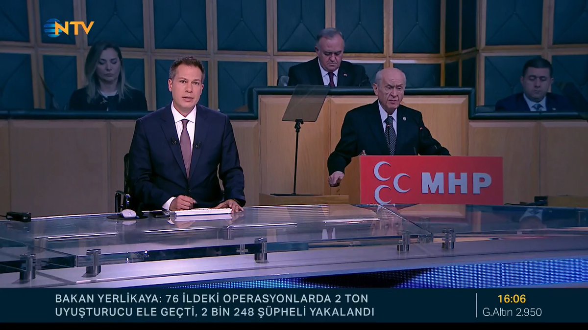 Halep'i yüzüstü bırakmak, yaban ve yabancı ellere teslim etmek hayal mahsulü bir ihtimaldir.