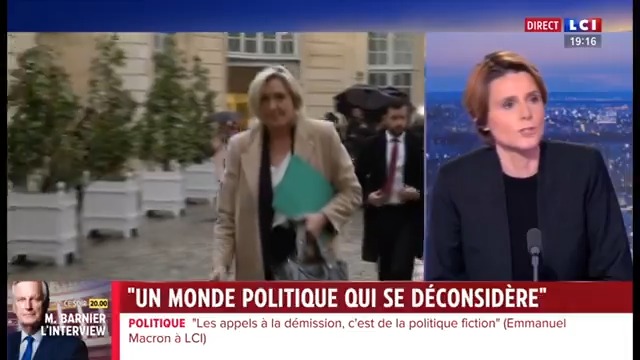 FOUREST EN LIBERTÉ. ▶️#Politique - Un monde politique qui se déconsidère : “Marine Le Pen commet une erreur en abandonnant la stratégie de la cravate : celle du parti de l’ordre, de la respectabilité, pour rejoindre la carte du chaos.” Caroline Fourest #24hPujadas #LCI