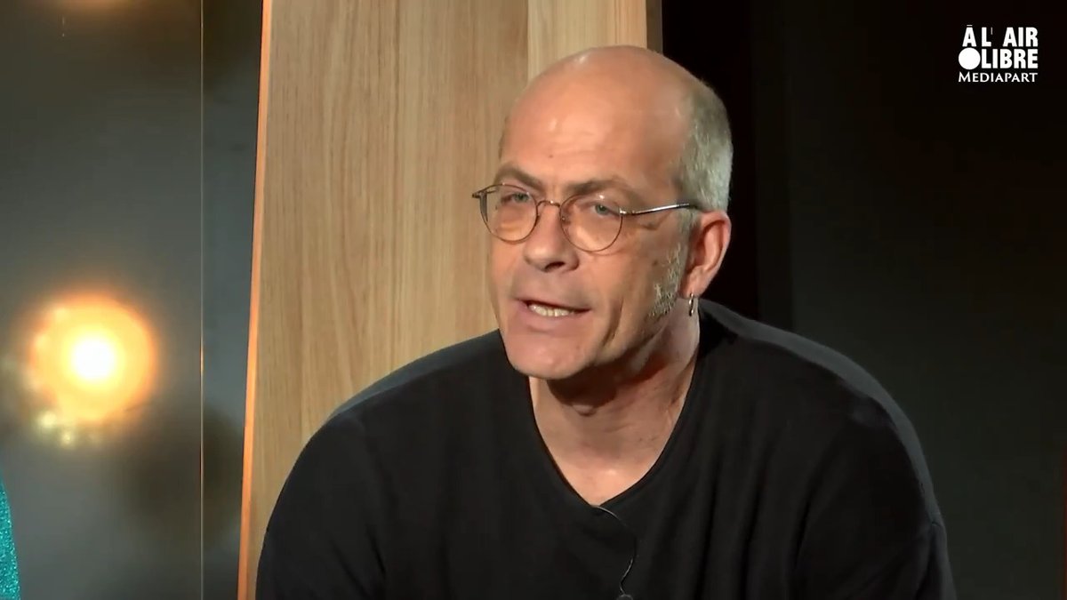 « Une personne sur deux en France est ouvrier ou employé [...] dans l'espace politique cette représentation n'existe plus. » Nicolas Renahy, sociologue Notre émission en direct et en accès libre ➡️