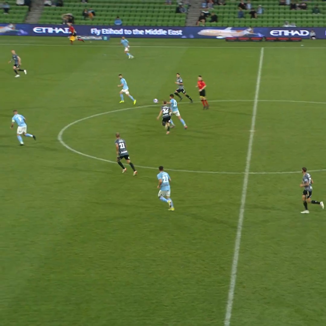 ☄️ Terry Antonis from DOWNTOWN Melbourne. Cast your vote for the FIFA Puskas Award 2024! 🗳️ 🎥 Isuzu Ute A-League Men